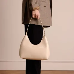 Manfield Beige lak handtas^ Handtassen