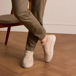Manfield Beige nubuck sneakers^Heren Sneakers