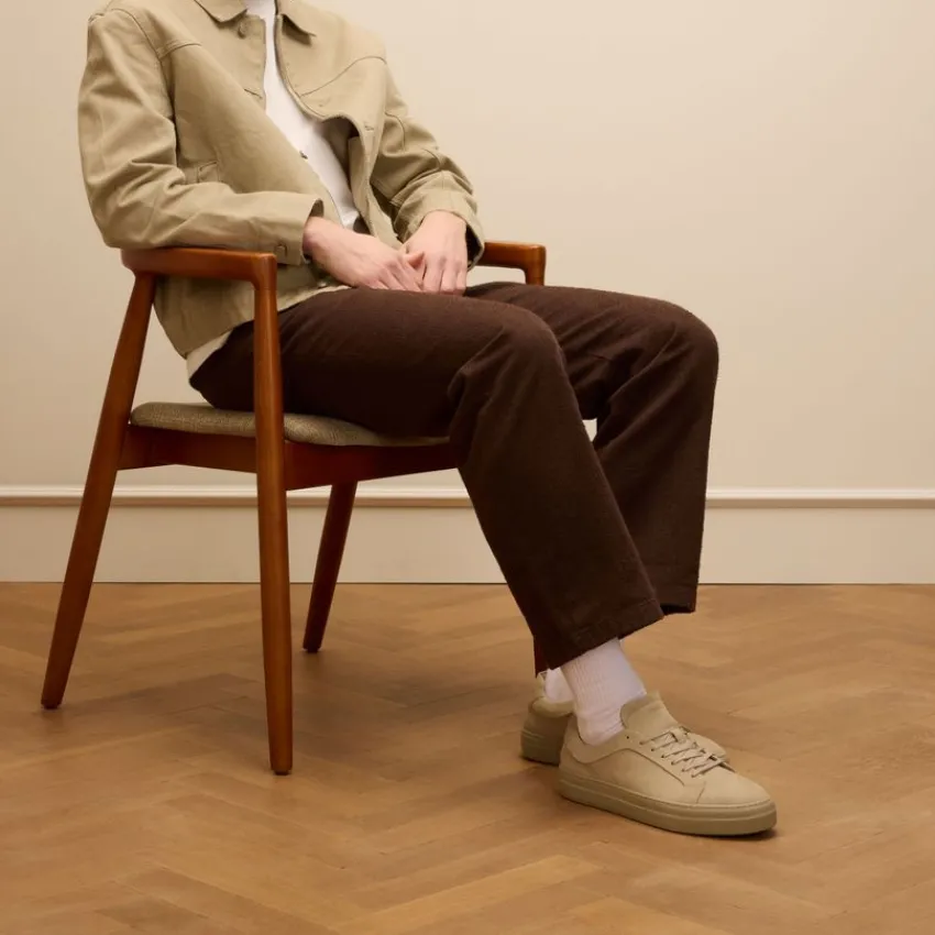 Manfield Beige nubuck sneakers^Heren Sneakers