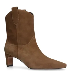 Manfield Beige suède enkellaarsjes met hak^DAMES Enkellaarsjes
