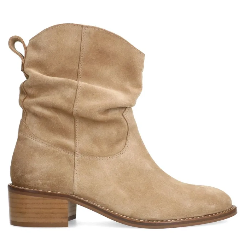 Manfield Beige suède enkellaarsjes met hak^DAMES Enkellaarsjes