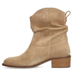 Manfield Beige suède enkellaarsjes met hak^DAMES Enkellaarsjes