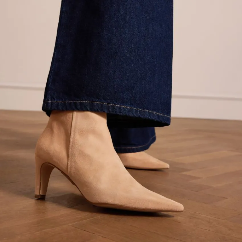 Manfield Beige suède enkellaarsjes met hak^DAMES Enkellaarsjes