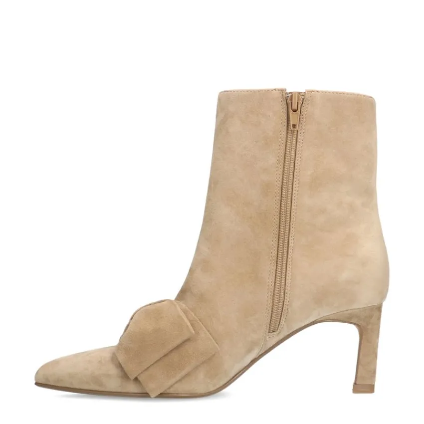 Manfield Beige suède enkellaarsjes met hak^DAMES Enkellaarsjes