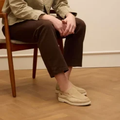 Manfield Beige suède loafers^Heren Loafers