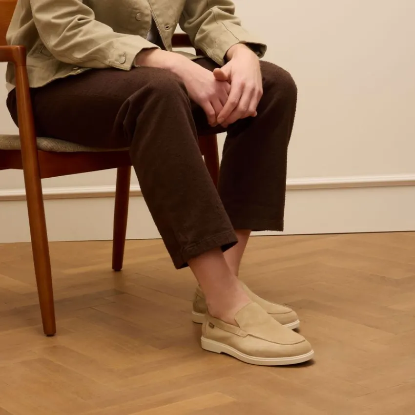 Manfield Beige suède loafers^Heren Loafers