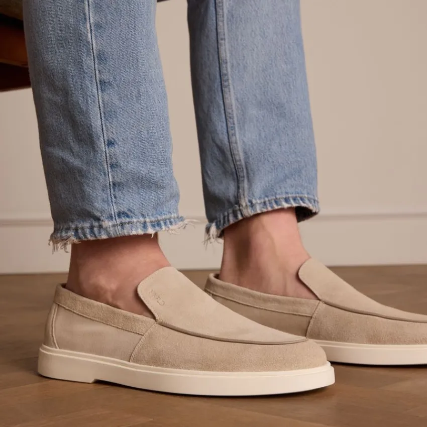 Manfield Beige suède loafers^Heren Loafers