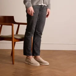 Manfield Beige suède loafers^Heren Loafers