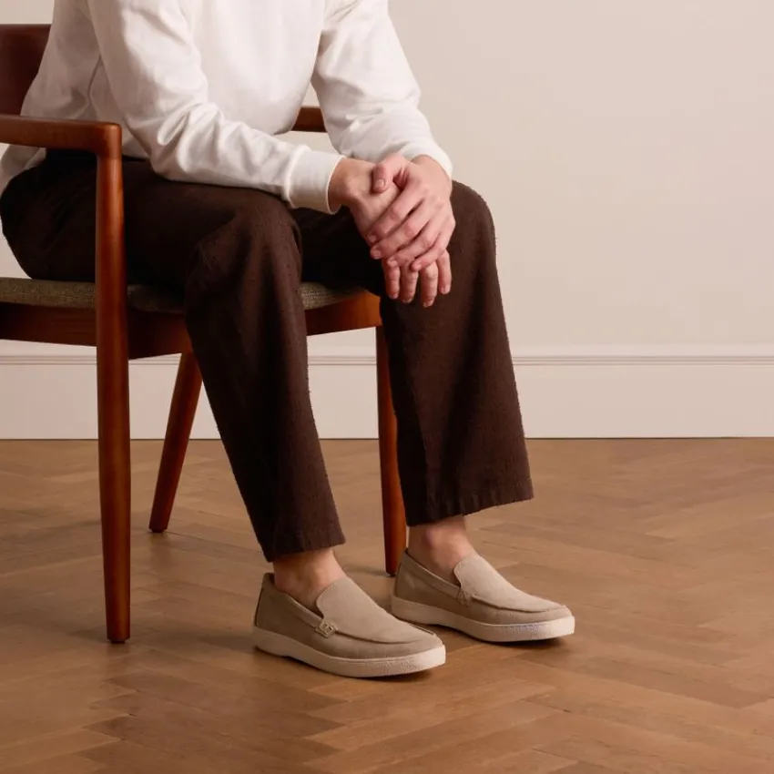 Manfield Beige suède loafers^Heren Loafers