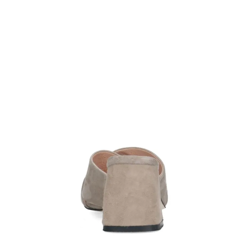 Manfield Beige suède sandalen met hak^DAMES Sandalen
