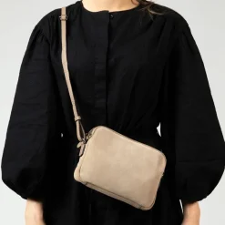 Manfield Beige suède schoudertas^ Schoudertassen