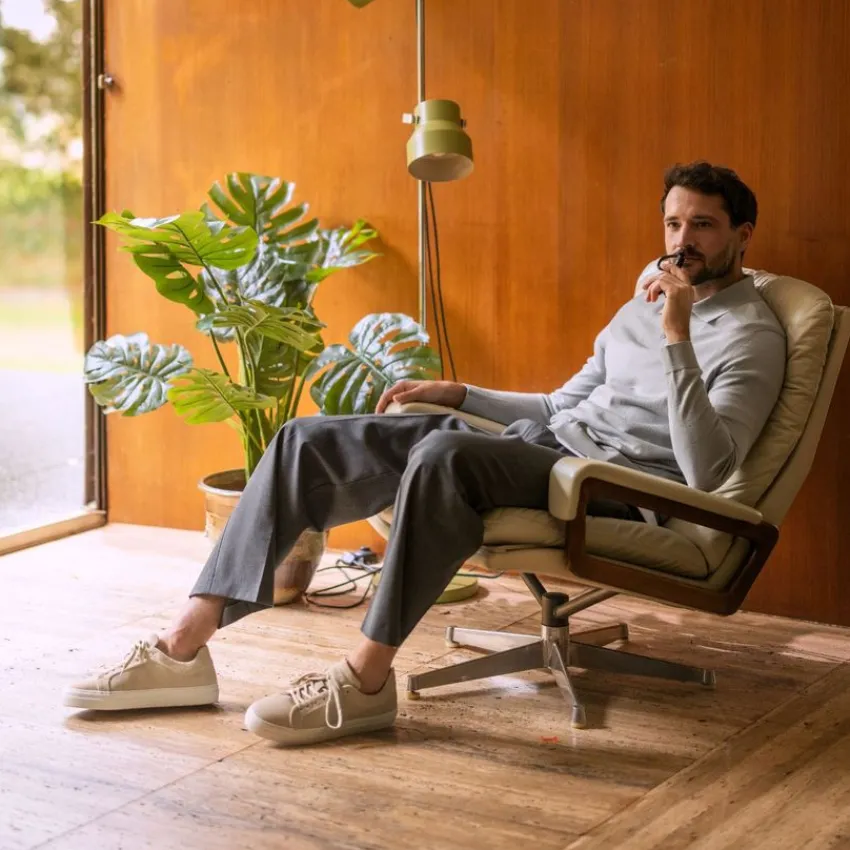 Manfield Beige suède sneakers^Heren Sneakers