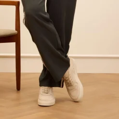 Manfield Beige suède sneakers^Heren Sneakers