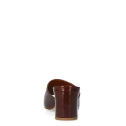 Manfield Bruine lakleren sandalen met hak^DAMES Sandalen