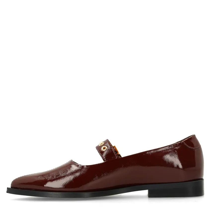 Manfield Burgundy lakleren loafers^DAMES Loafers