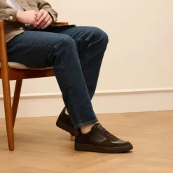 Manfield Donkerbruine leren sneakers met suède details^Heren Sneakers