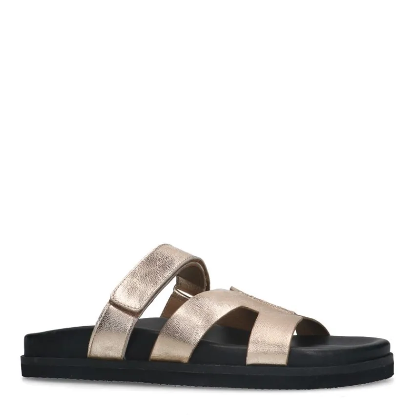 Manfield Gouden leren slippers met bandje^DAMES Slippers