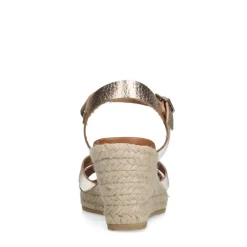 Manfield Goudkleurige leren sleehakken^DAMES Espadrilles|Sandalen