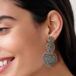 Manfield Grijze statement oorbellen^ Sieraden