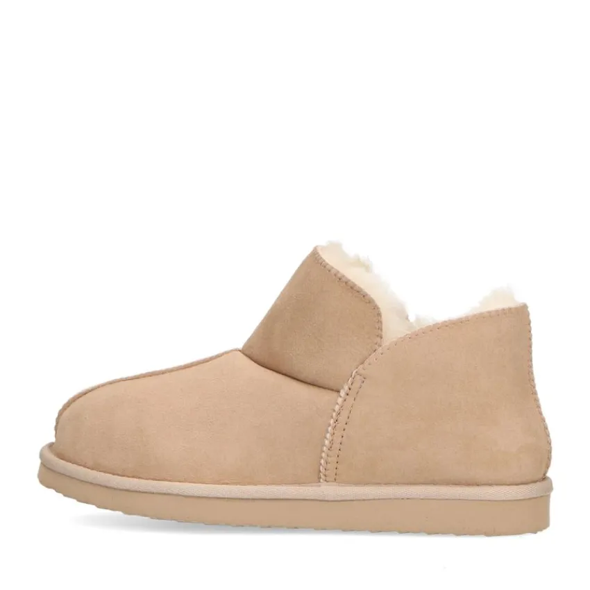 Manfield Hoge beige pantoffels met wollen voering^DAMES Pantoffels