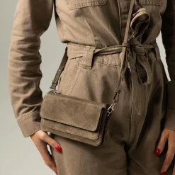 Manfield Khaki suède clutch^ Clutches