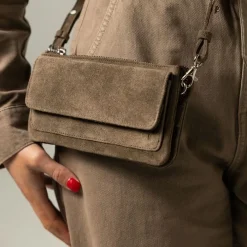 Manfield Khaki suède clutch^ Clutches