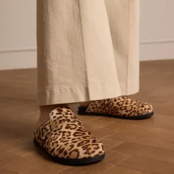 Manfield Leopard clogs met ponyhair^DAMES Loafers