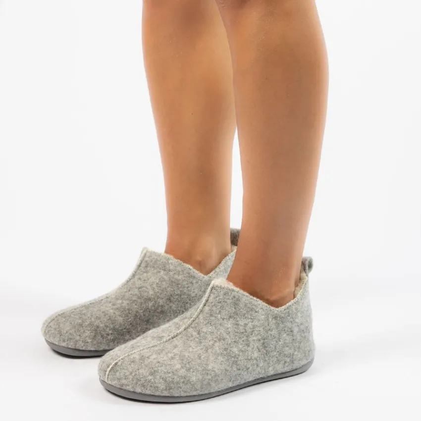 Manfield Licht grijze pantoffels^DAMES Pantoffels