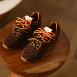 Manfield X Isabelle - Bruine suède sneakers met dubbele veters^DAMES Sneakers