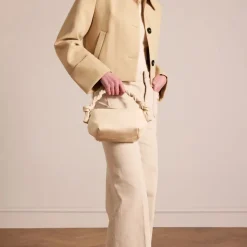 Manfield Off white lak handtas^ Handtassen