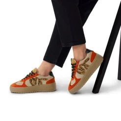 Manfield Rode leren sneakers met suède details^DAMES Sneakers