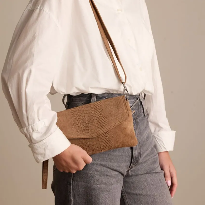 Manfield Taupe suède clutch^ Clutches