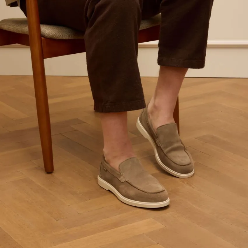 Manfield Taupe suède loafers^Heren Loafers