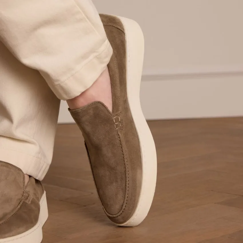 Manfield Taupe suède loafers^Heren Loafers