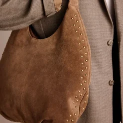 Manfield Taupe suède schoudertas met studs^ Schoudertassen