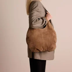 Manfield Taupe suède schoudertas met studs^ Schoudertassen