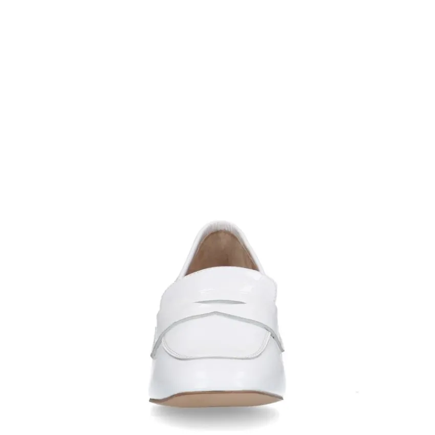 Manfield Witte lakleren pumps^DAMES Pumps