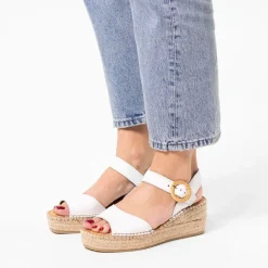 Manfield Witte leren sleehakken^DAMES Espadrilles|Sandalen