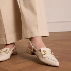 Manfield Witte leren slingbacks met goudkleurige chain^DAMES Pumps|Slingbacks