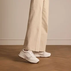 Manfield Witte leren sneakers^DAMES Sneakers