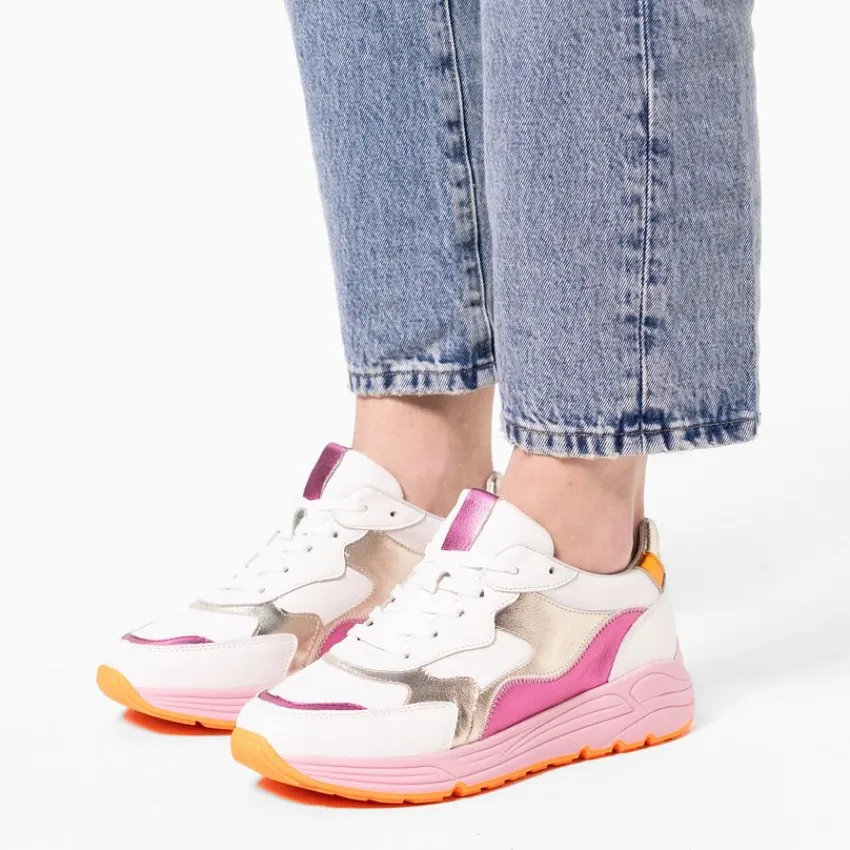 Manfield Witte leren sneakers met roze en metallic details^DAMES Sneakers