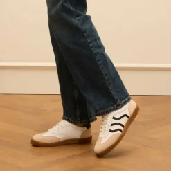 No Stress Witte leren sneakers met zwarte details^DAMES Sneakers