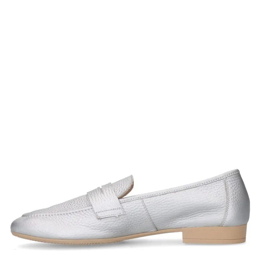 Manfield Zilveren leren loafers^DAMES Loafers