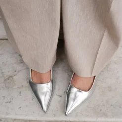 Manfield Zilveren leren slingbacks^DAMES Pumps|Slingbacks