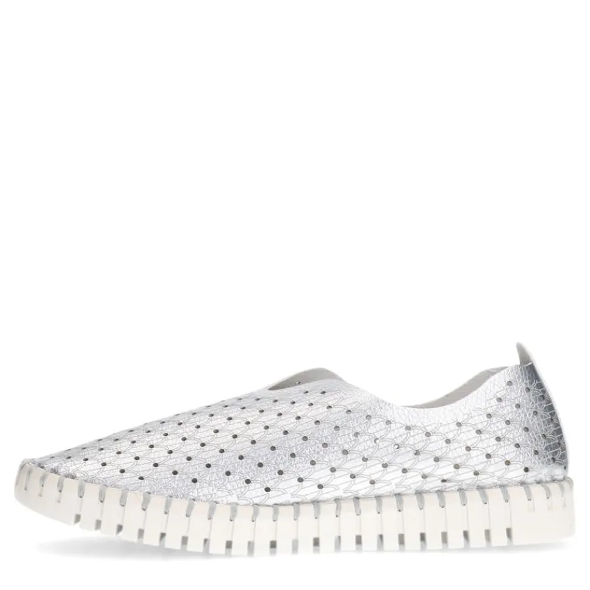 Manfield Zilverkleurige loafers^DAMES Loafers