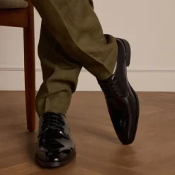 Manfield Zwarte lak leren veterschoenen^Heren Veterschoenen