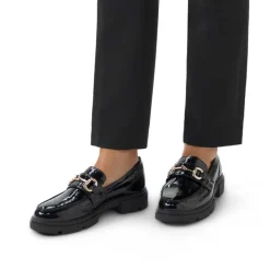Manfield Zwarte lakleren loafers met gouden chain^DAMES Loafers