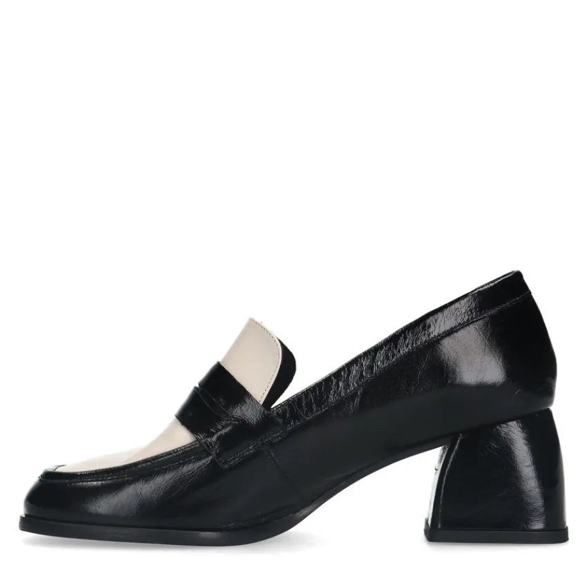 Manfield Zwarte lakleren pumps^DAMES Pumps
