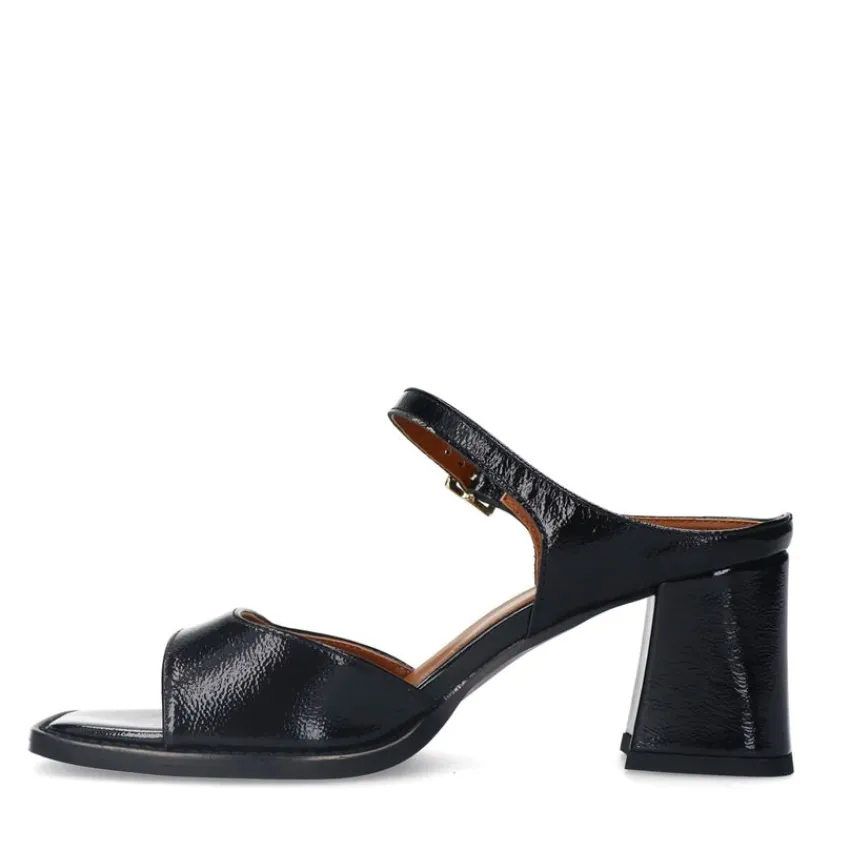 Manfield Zwarte lakleren sandalen met hak^DAMES Sandalen