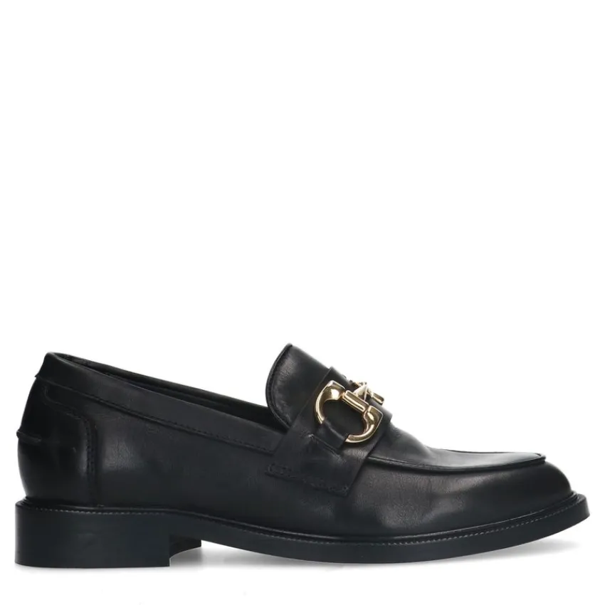 Manfield Zwarte leren loafers met goudkleurige chain^DAMES Loafers